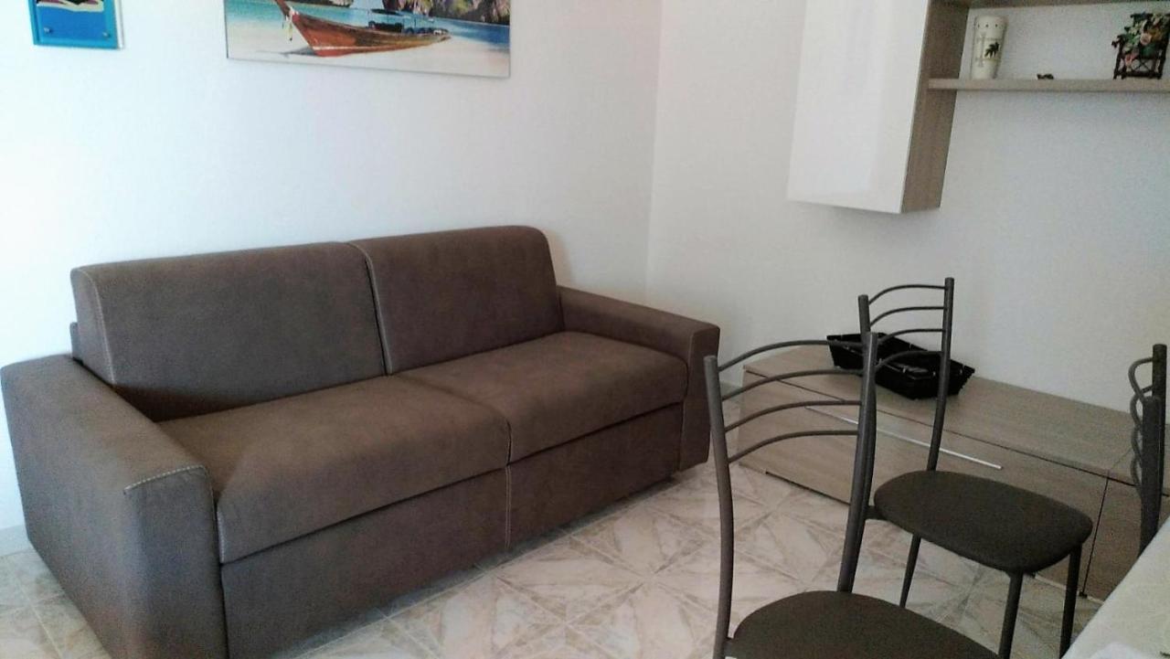 Casa Dolce Hibiscus Apartment Olbia Ngoại thất bức ảnh