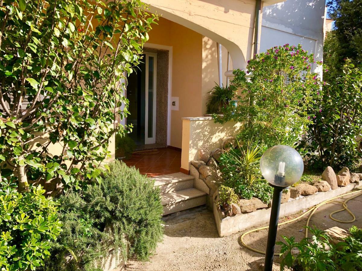 Casa Dolce Hibiscus Apartment Olbia Ngoại thất bức ảnh